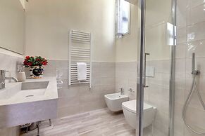 Mamo Florence - Fiorenza Historical Apartment