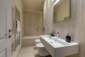 Mamo Florence - Frida Luxury Apartment