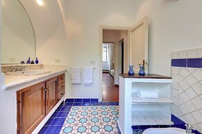 Mamo Florence - Geordie Apartment