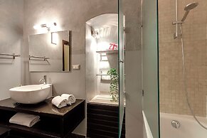 Mamo Florence - Calzaiuoli Apartments