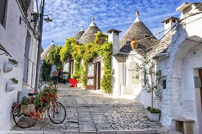 -trulli In The Contrada-