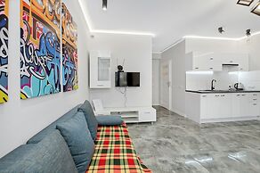 Lumina apartment near the station