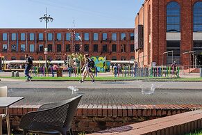 Lumina apartment near the station