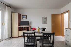 Sea View Apartment Neti