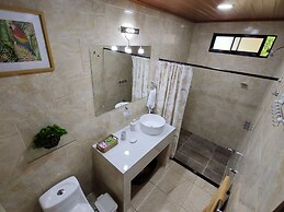 Mi Casa Su Casa