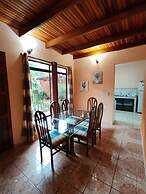 Mi Casa Su Casa