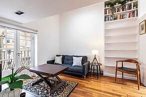 Fitzrovia Townhouse Apartment