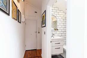 Fitzrovia Townhouse Apartment