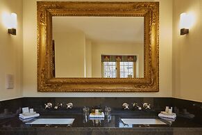 Abbots Grange Manor House