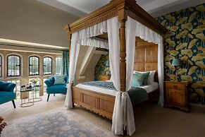 Abbots Grange Manor House