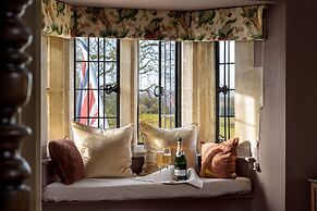 Abbots Grange Manor House