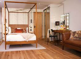 Abbots Grange Manor House