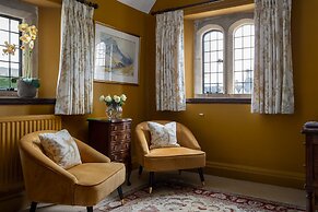 Abbots Grange Manor House