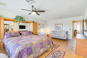 Bullhead City Home w/ Views, Close to Lake Mohave!