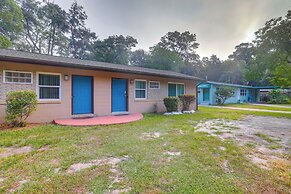 Convenient Gainesville Apartment: 2 Mi to Downtown