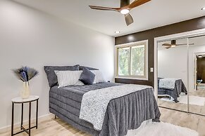 1 Mi to Holmes Lake: Bright & Modern Lincoln Home!
