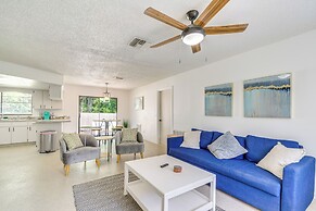 Bright Crystal River Home ~ 2 Mi to State Parks!
