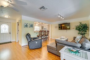 4 Mi to Beach w/ Boat Dock: Cape Coral Retreat