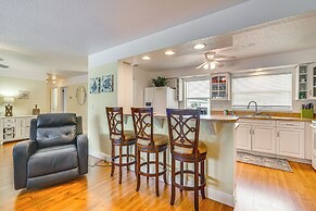 4 Mi to Beach w/ Boat Dock: Cape Coral Retreat