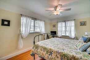 4 Mi to Beach w/ Boat Dock: Cape Coral Retreat