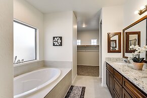 Year-round Yuma Escape Near Dtwn: Pets Welcome!