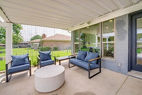 Lakefront Granbury Home w/ Patio, Fire Pit & Dock!