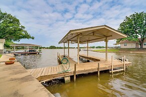Lakefront Granbury Home w/ Patio, Fire Pit & Dock!