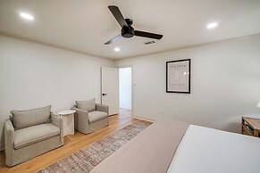 Lakefront Granbury Home w/ Patio, Fire Pit & Dock!