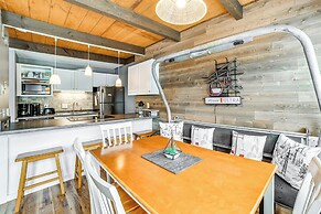 Cortland Townhome - Walk to Greek Peak Mtn Resort!