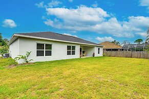 Chic Palm Coast Retreat ~ 10 Mi to Flagler Beach