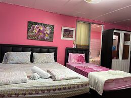 Impact Muangthong C1-C9 by Anna