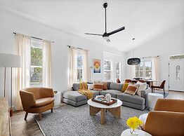 Destin Oasis Coastal Hideaway With Backyard Fun 4 Bedroom Home