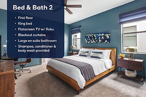 Orlando Resort Retreat Theme Park Haven 8 Bedroom Home by Overmoon