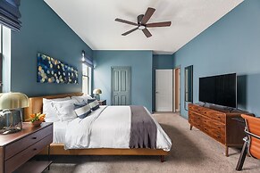 Orlando Resort Retreat Fun-filled Family Haven 5 Bedroom Home