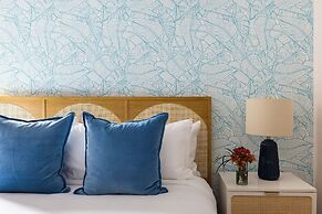 Scenic Seclusion Shadow Mountain Home 8 Bedroom Home by Overmoon