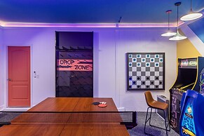 Scenic Seclusion Shadow Mountain Home 8 Bedroom Home by Overmoon