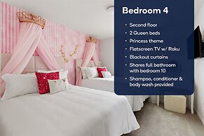 Flamingo Grove Windsor Island Getaway 5 Bedroom Home