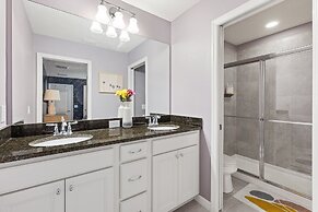 Twice-as-nice Double Delight Getaway 5 Bedroom Home