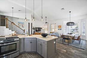 Destin Oasis Coastal Paradise Escape 7 Bedroom Home by Overmoon