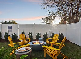 Destin Oasis Coastal Paradise Escape 7 Bedroom Home by Overmoon