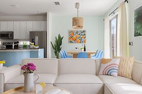 Tranquil Broad Oak Resort-style Retreat 8 Bedroom Home by Overmoon