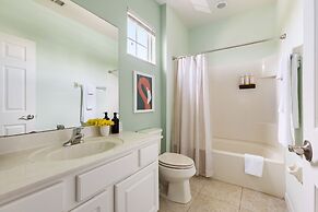 Tranquil Broad Oak Resort-style Retreat 8 Bedroom Home by Overmoon