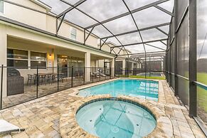 Coconut Breeze With Private Backyard Pool And Spa 5 Bedroom Home