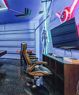 Coconut Breeze With Private Backyard Pool And Spa 5 Bedroom Home