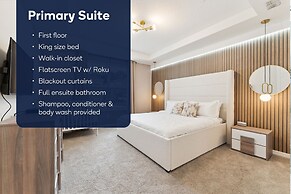 Coconut Breeze With Private Backyard Pool And Spa 5 Bedroom Home