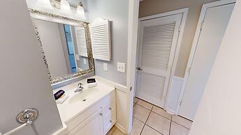 Poolside Villas 308 2 Bedroom Condo by RedAwning