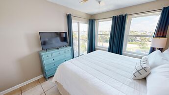 Poolside Villas 308 2 Bedroom Condo by RedAwning