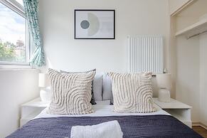 Charming 4BR River Thames & Tate Britain