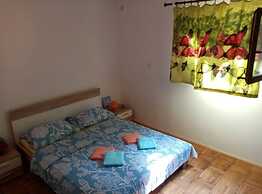 Bernard Sea View Apartments