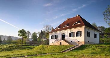 Bethlen Estates Transylvania